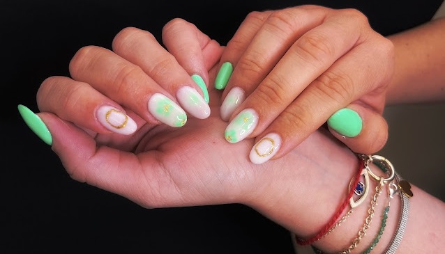 Trendy Color By Carmen