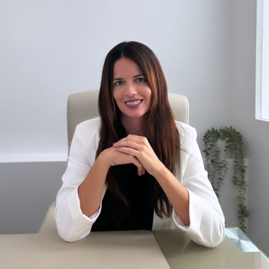 Jurado Abogados. Jennifer Jurado