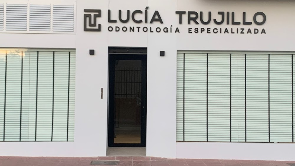 Clinica Dental Lucia Trujillo